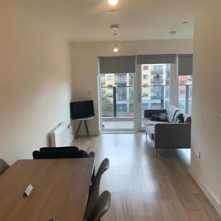 Mayne River Apartment